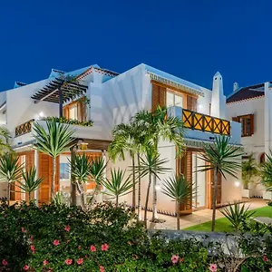 Villas Parque Santiago Iii By Upper Luxury Housing Villa