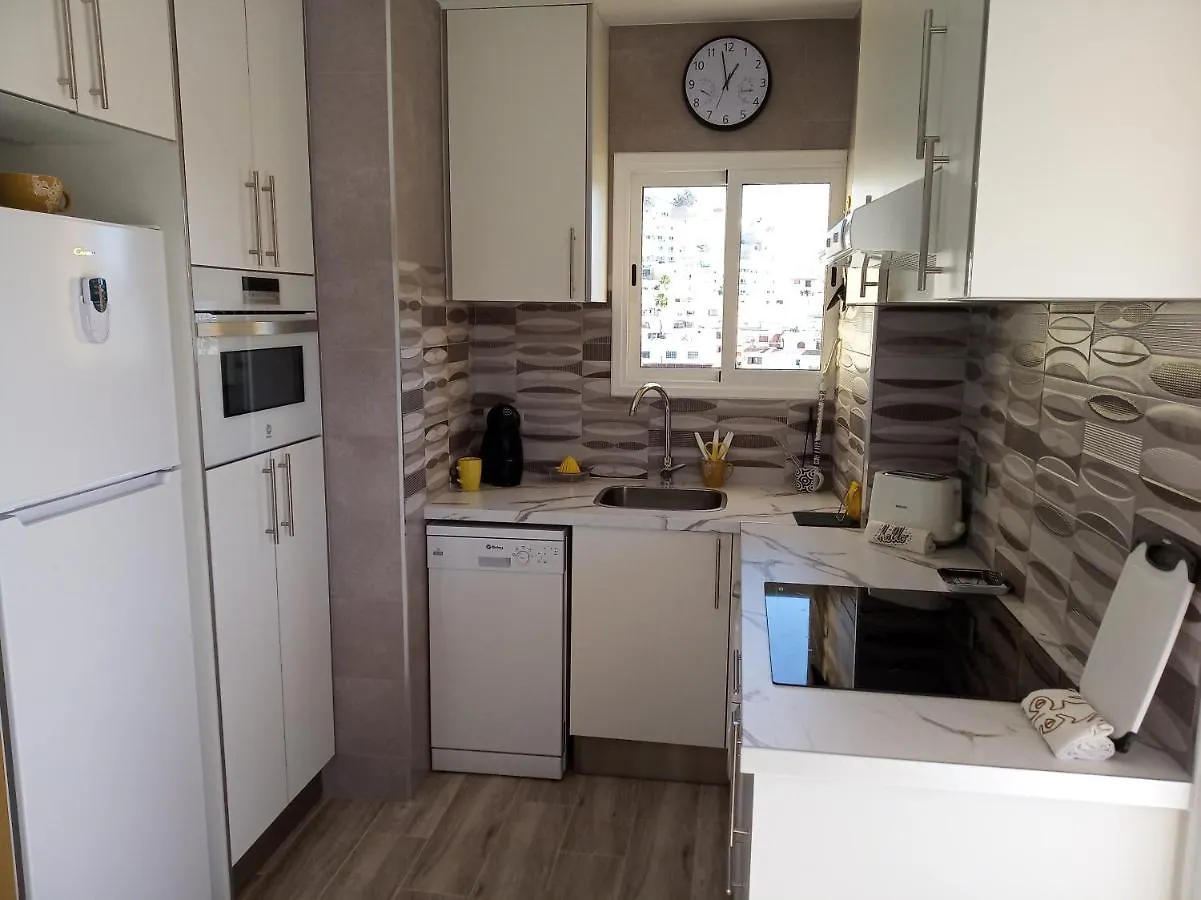 Luxury Vista Mar Y Playa Torres Del Sol B404 Apartment Playa de las Americas